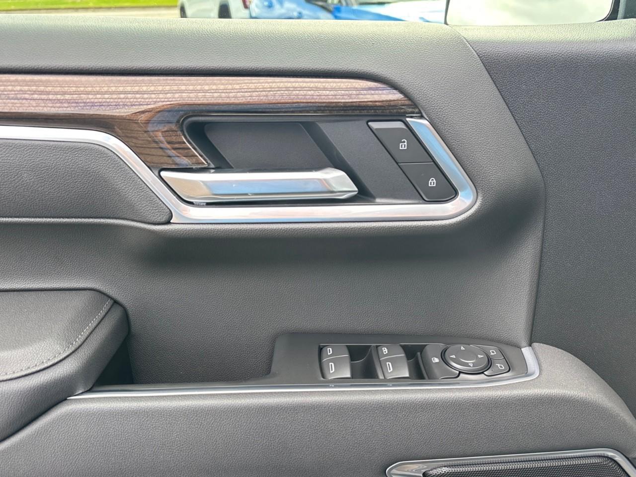 2026 Chevrolet Silverado 1500 LT New 5 Passenger V8 Crew Cab 4X4 Truck with Heated Front Seats, Heated Steering Wheel and a 13.4 Diagonal Touchscreen Radio with Wireless Apple CarPlay, Wireless Android Auto, Wireless Phone Charging a Photo