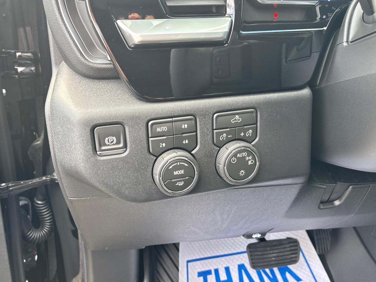 2026 Chevrolet Silverado 1500 LT New 5 Passenger V8 Crew Cab 4X4 Truck with Heated Front Seats, Heated Steering Wheel and a 13.4 Diagonal Touchscreen Radio with Wireless Apple CarPlay, Wireless Android Auto, Wireless Phone Charging a Photo