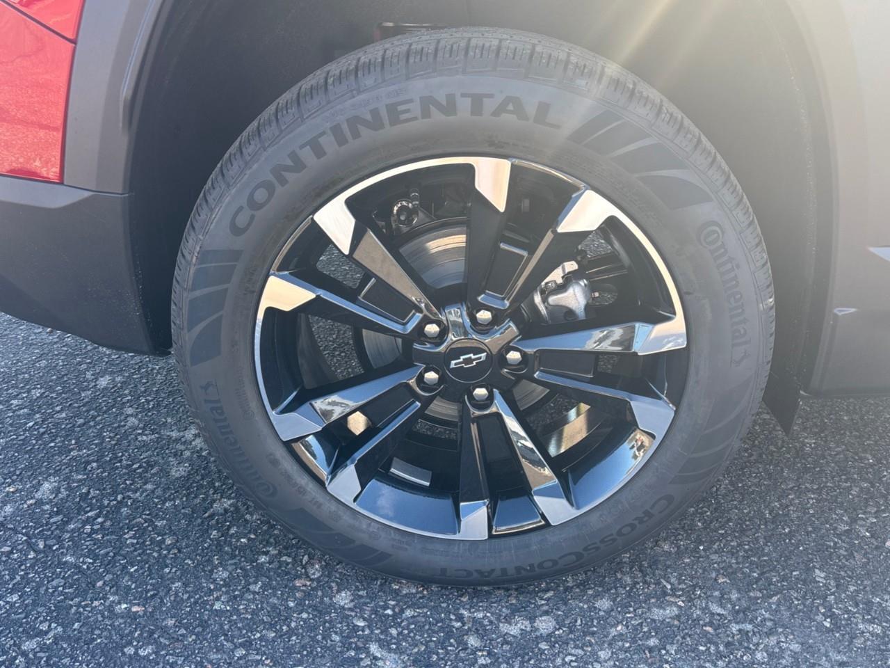 2027 Chevrolet Equinox RS Photo