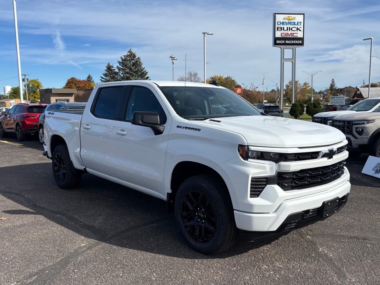 2026 Chevrolet Silverado 1500 RST New 5 Passenger Crew Cab Diesel Powered 4X4 Truck with Heated Front Seats, Heated Steering Wheel, Wireless Phone Charging, Adaptive Cruise Control, Dark Appearance Package and a 13.4 Diagonal Touchscr Photo5