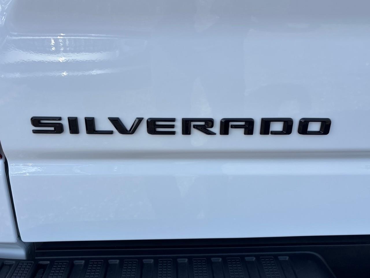 2026 Chevrolet Silverado 1500 RST New 5 Passenger Crew Cab Diesel Powered 4X4 Truck with Heated Front Seats, Heated Steering Wheel, Wireless Phone Charging, Adaptive Cruise Control, Dark Appearance Package and a 13.4 Diagonal Touchscr Photo