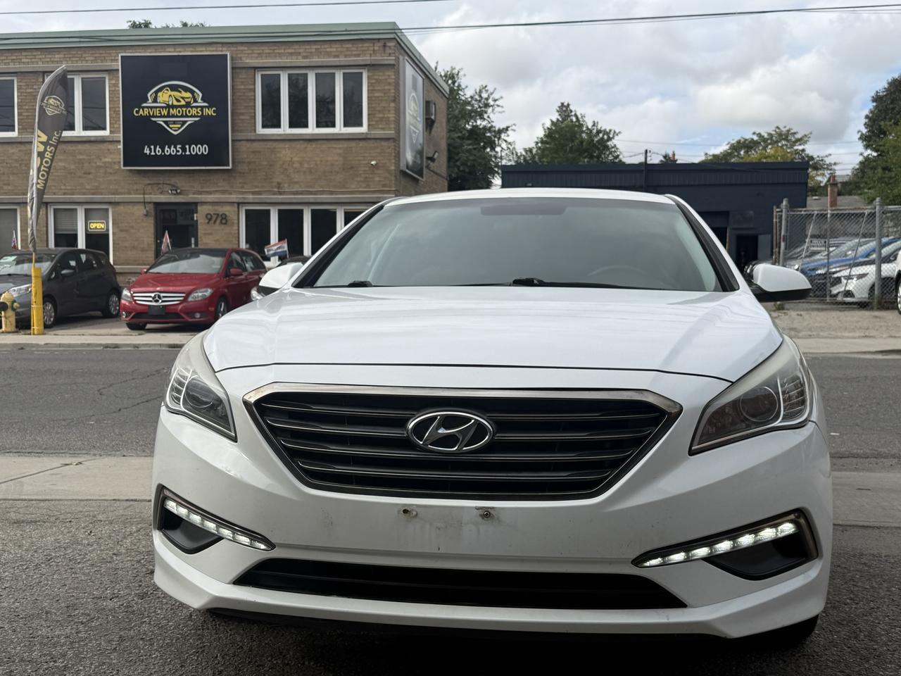 2016 Hyundai Sonata 2.4L GL Photo1