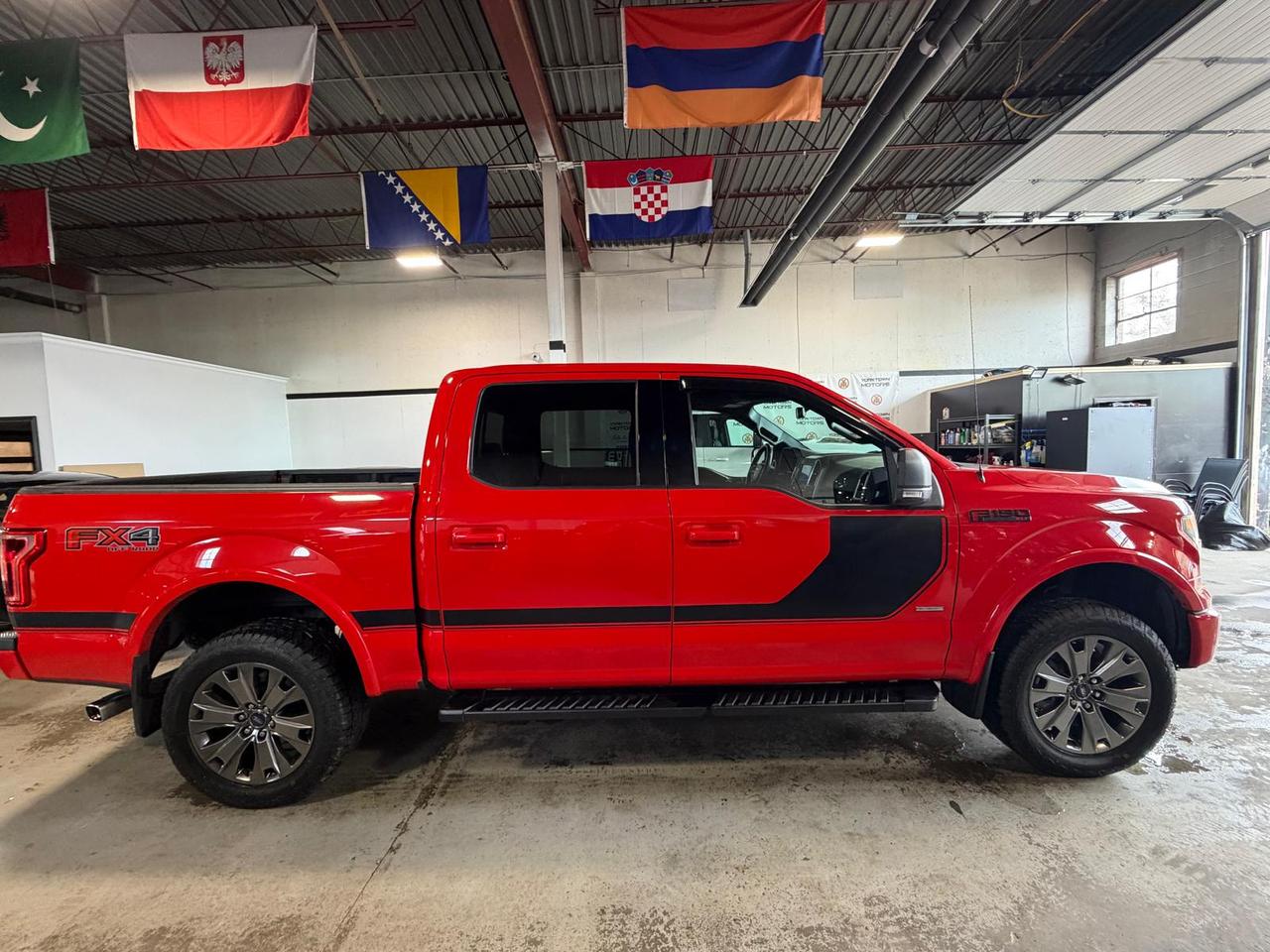 2016 Ford F-150 SPORT XLT 4X4 | 66,102KM |PANO SUNROOF|HEATED SEAT Photo