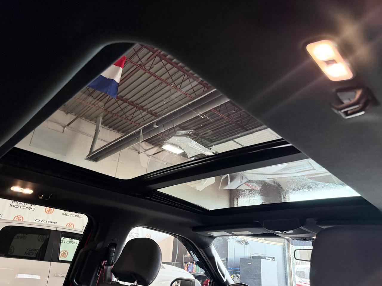 2016 Ford F-150 SPORT XLT 4X4 | 66,102KM |PANO SUNROOF|HEATED SEAT Photo