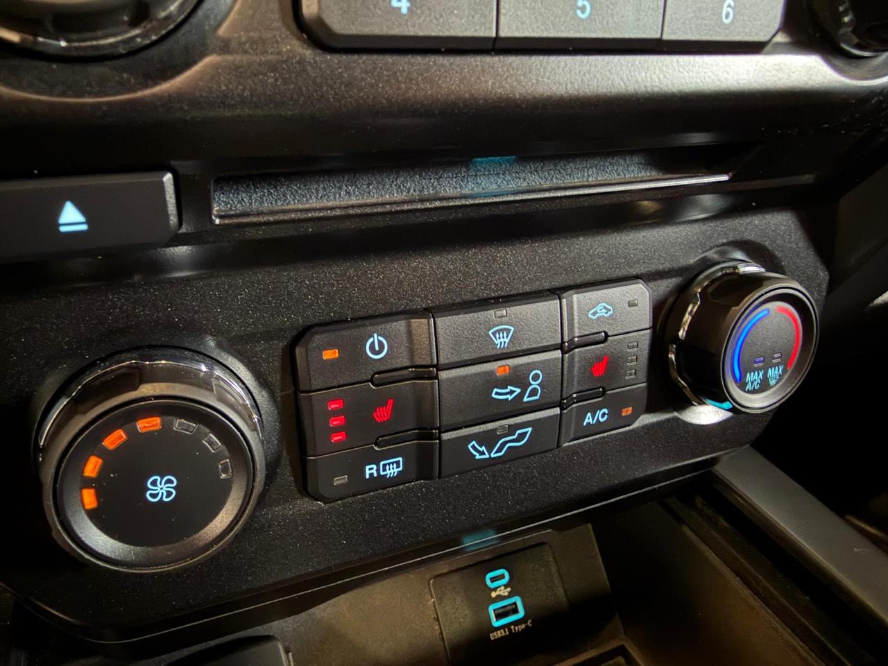 2016 Ford F-150 SPORT XLT 4X4 | 66,102KM |PANO SUNROOF|HEATED SEAT Photo