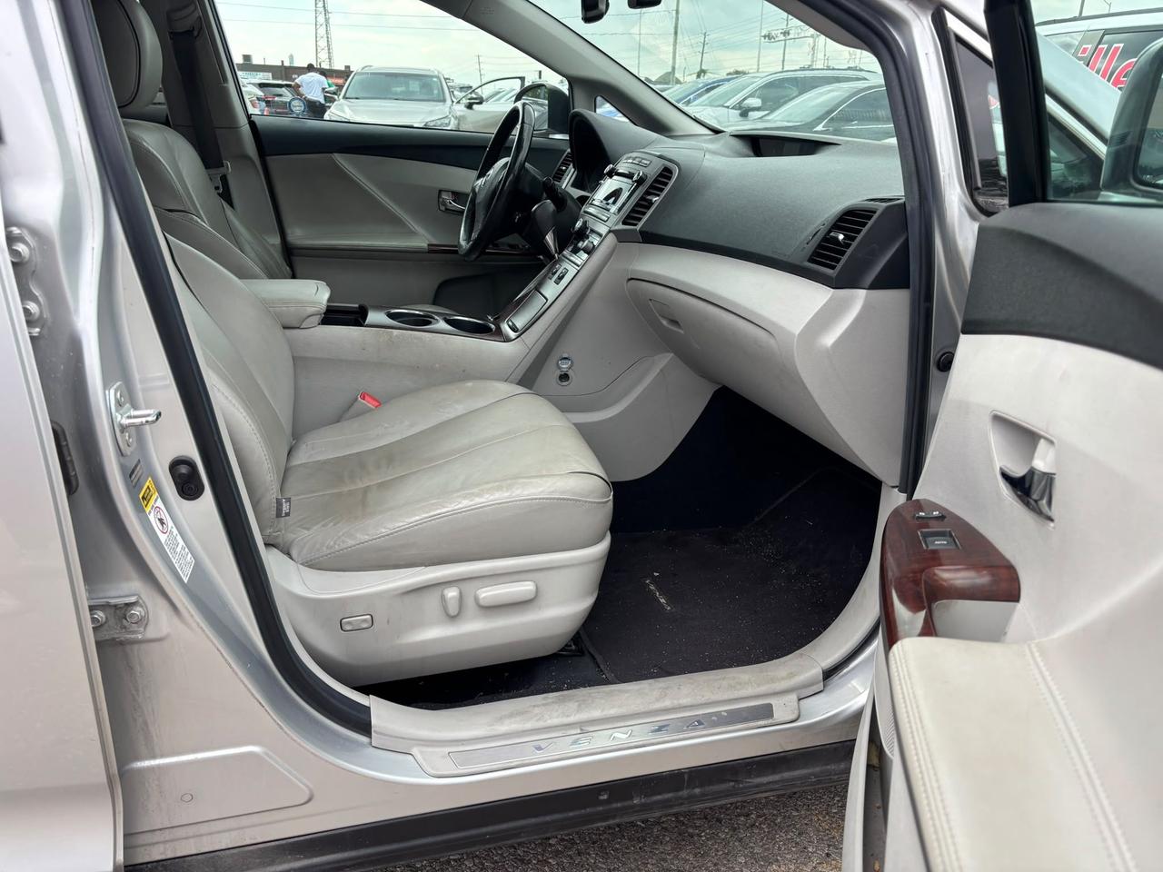 2011 Toyota Venza 4DR WGN V6 AWD Photo