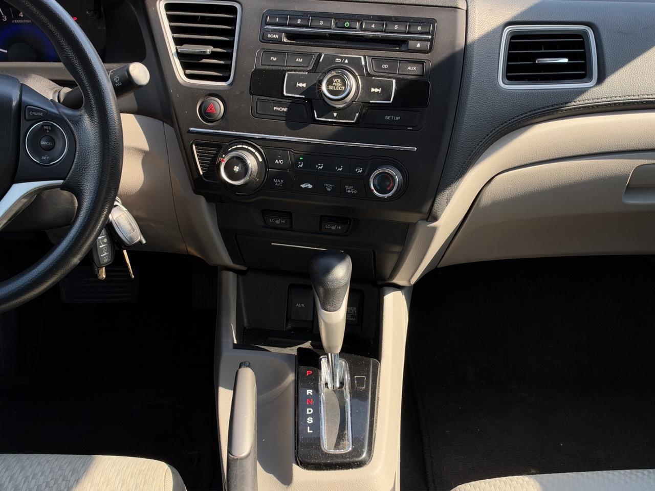 2014 Honda Civic 4dr Cvt Lx Photo