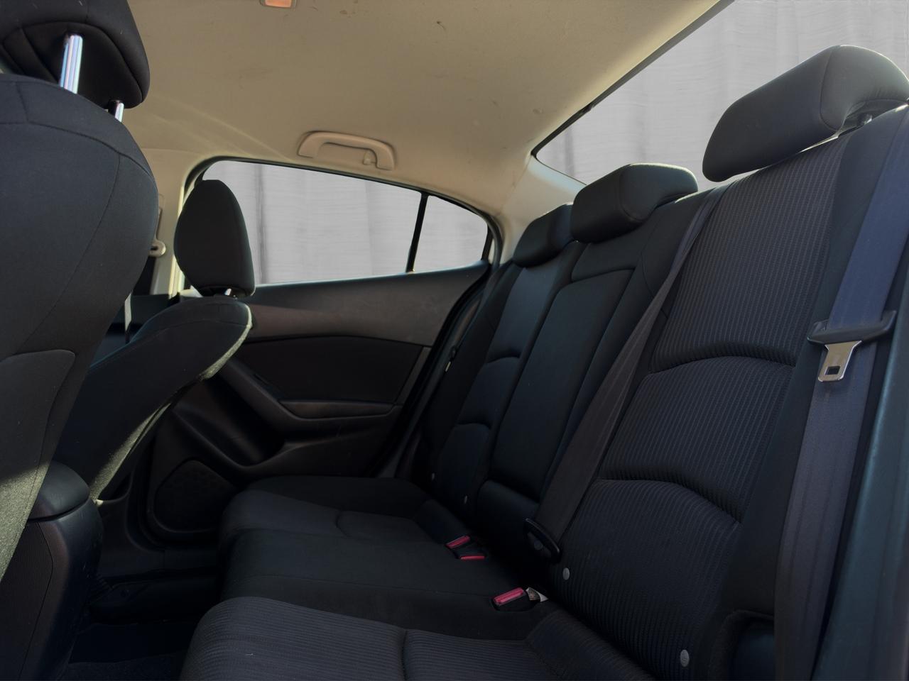 2014 Mazda MAZDA3 4DR SDN MAN GS-SKY Photo