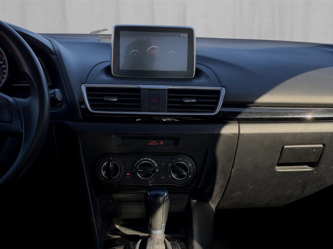 2014 Mazda MAZDA3 4DR SDN MAN GS-SKY Photo