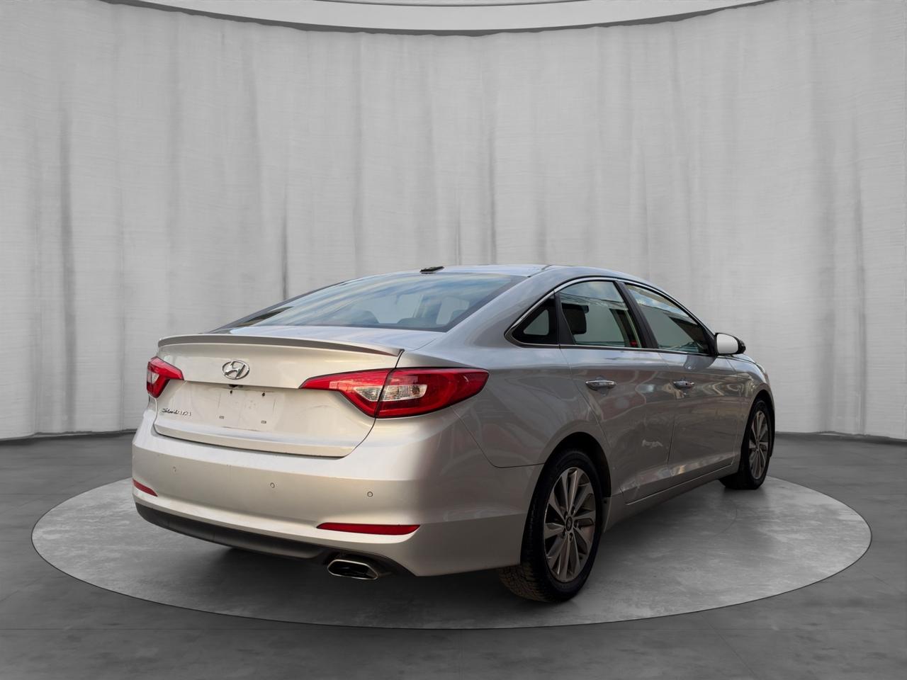 2016 Hyundai Sonata 4dr Sdn 2.4L Auto GLS Special Edition Photo