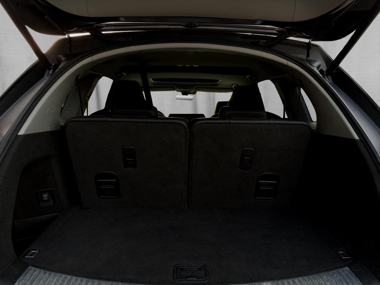 2017 Acura MDX SH-AWD 4dr Nav Pkg Photo