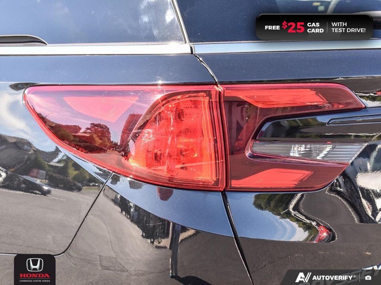 2023 Honda Odyssey Black Edition HONDA SENSING TECHNOLOGIES | REARVIEW CAMERA | APPLE CARPLAY™/ANDROID AUTO™ Photo