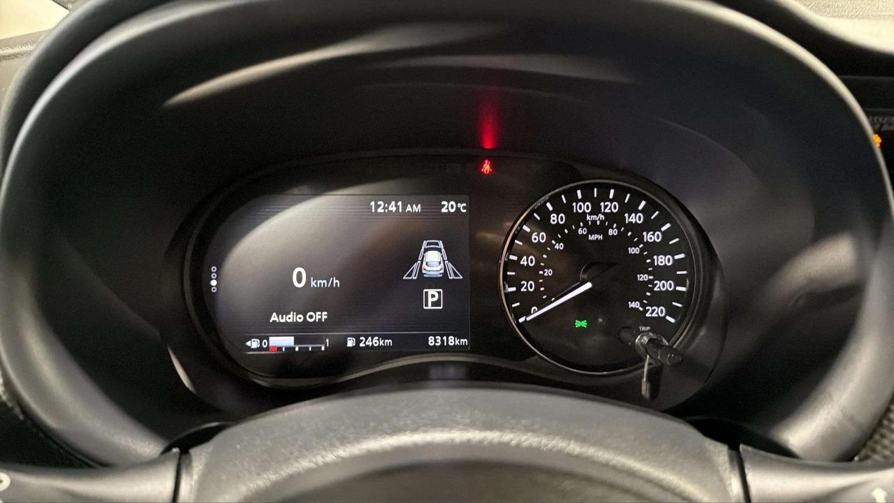 2024 Nissan Kicks SV| CLEAN CARFAX| BLIND SPOT| HTD SEATS| CARPLAY Photo