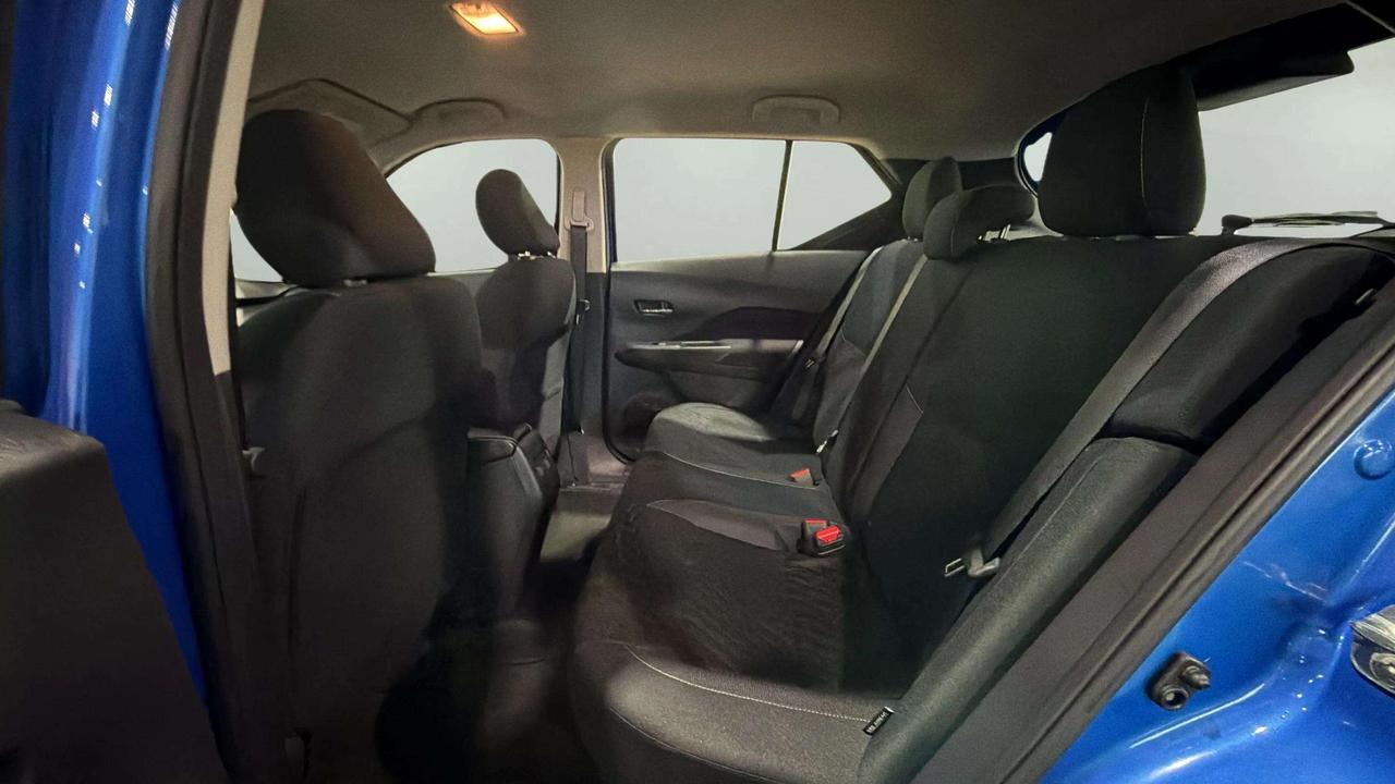 2024 Nissan Kicks SV| CLEAN CARFAX| BLIND SPOT| HTD SEATS| CARPLAY Photo