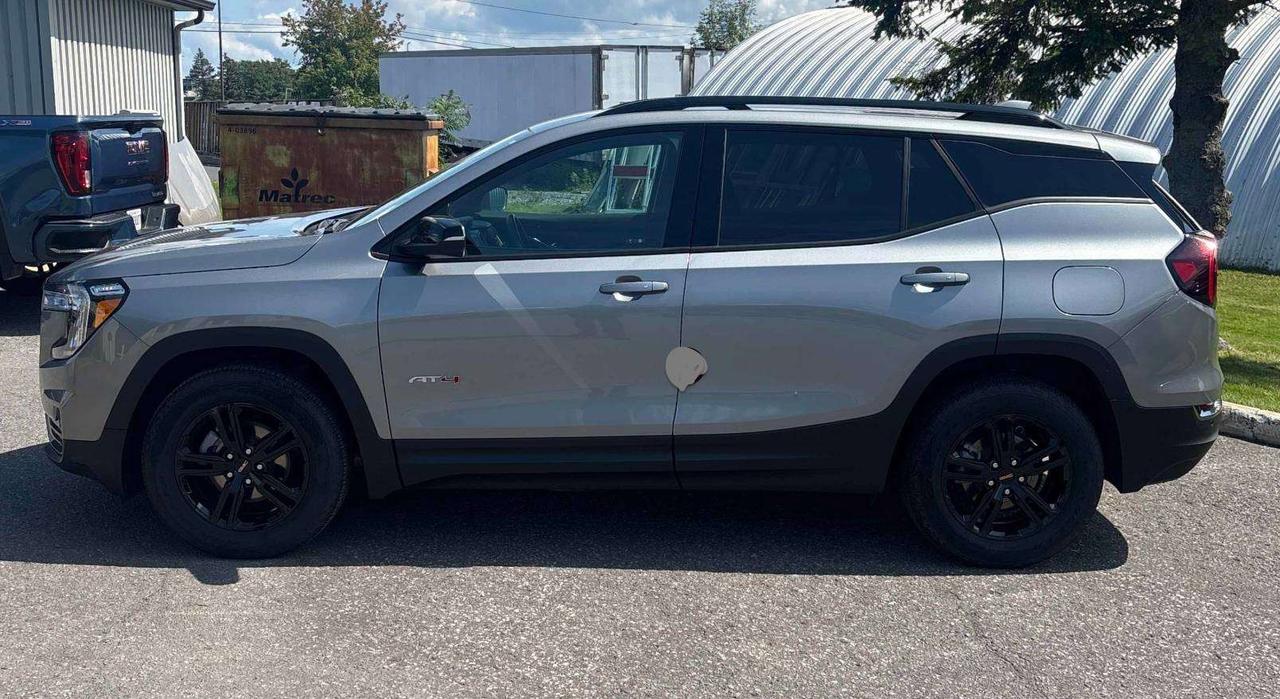 2024 GMC Terrain AT4| 2" FACTORY LIFT| ADAPT CRUISE| CARPLAY| AWD Photo