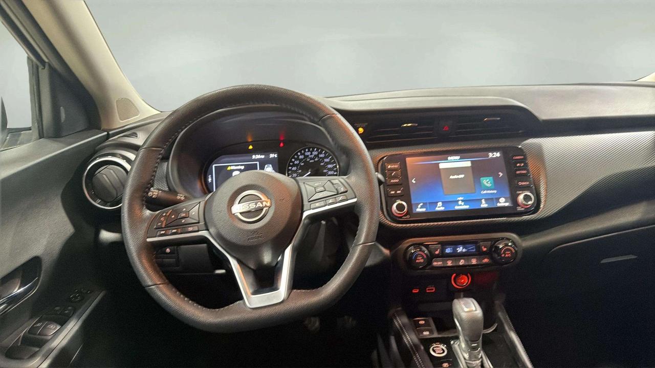 2024 Nissan Kicks SV| CLEAN CARFAX| BLIND SPOT| HTD SEATS| CARPLAY Photo