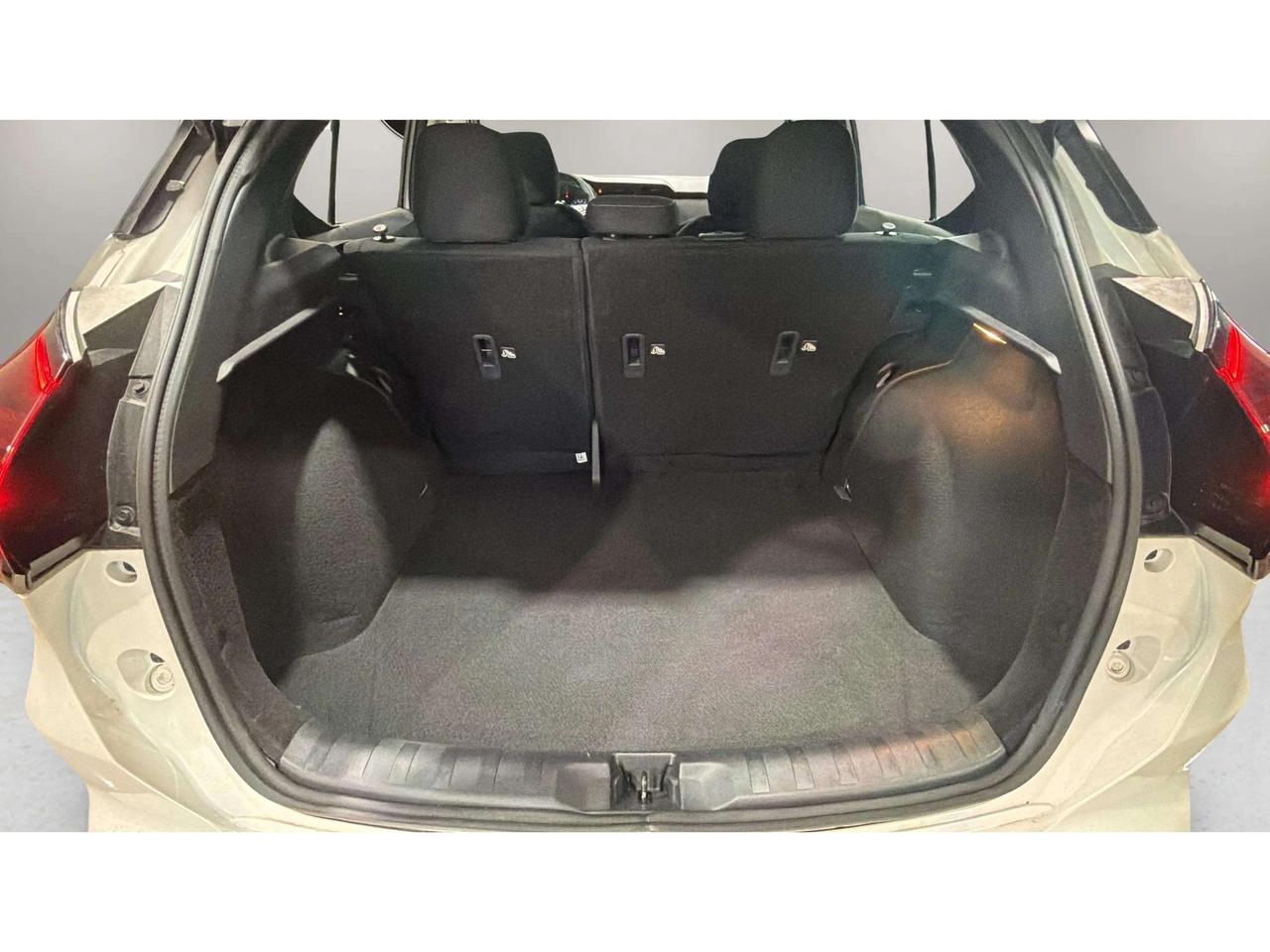 2024 Nissan Kicks SV| CLEAN CARFAX| BLIND SPOT| HTD SEATS| CARPLAY Photo