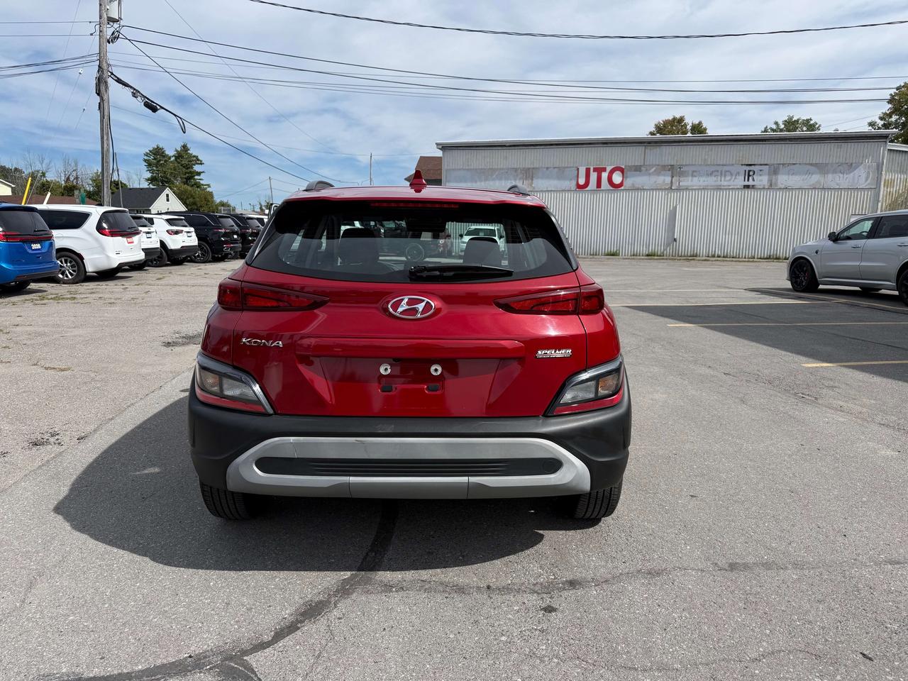 2023 Hyundai KONA Essential Photo