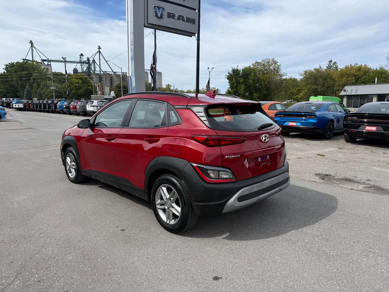 2023 Hyundai KONA Essential Photo