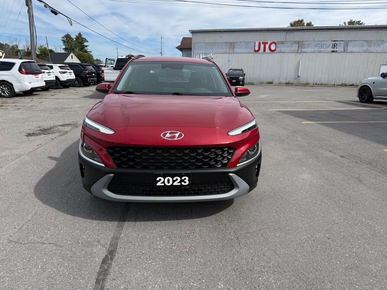 2023 Hyundai KONA Essential Photo