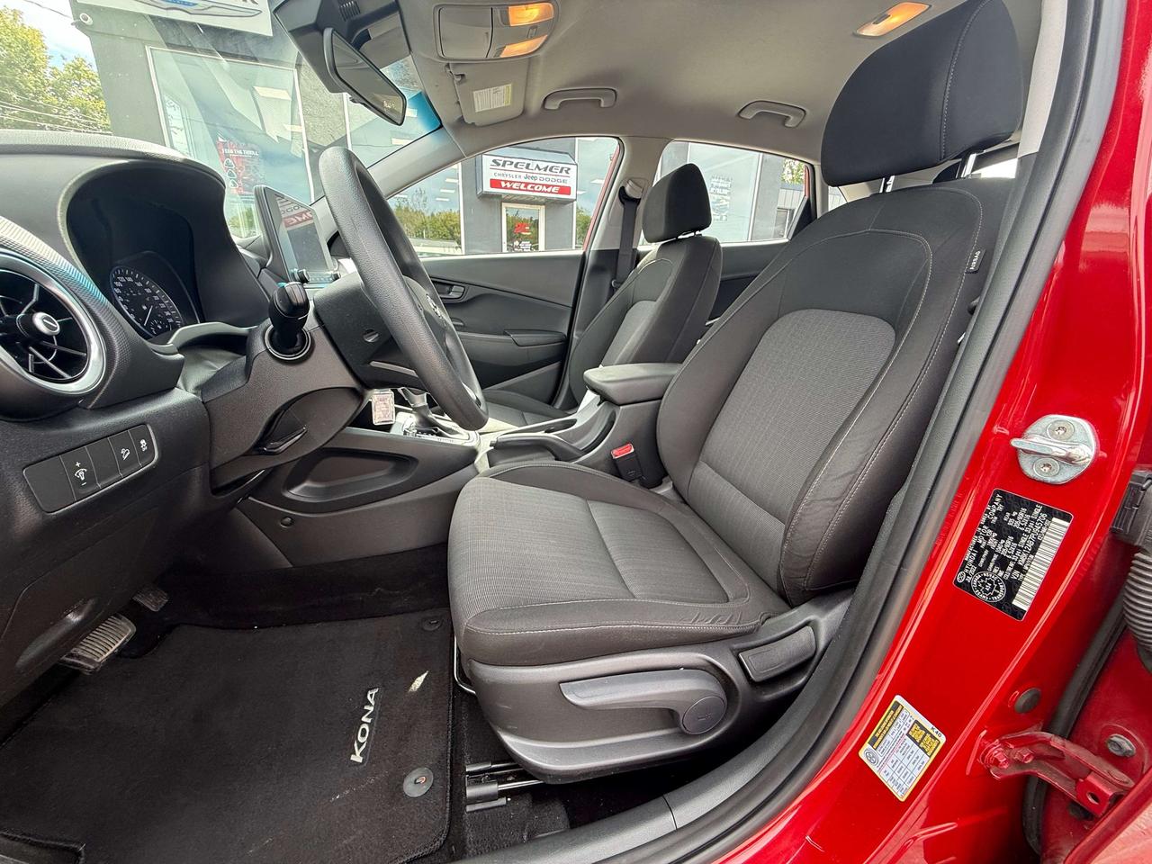 2023 Hyundai KONA Essential Photo