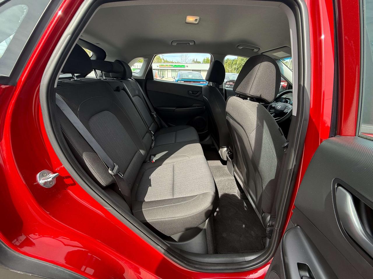 2023 Hyundai KONA Essential Photo