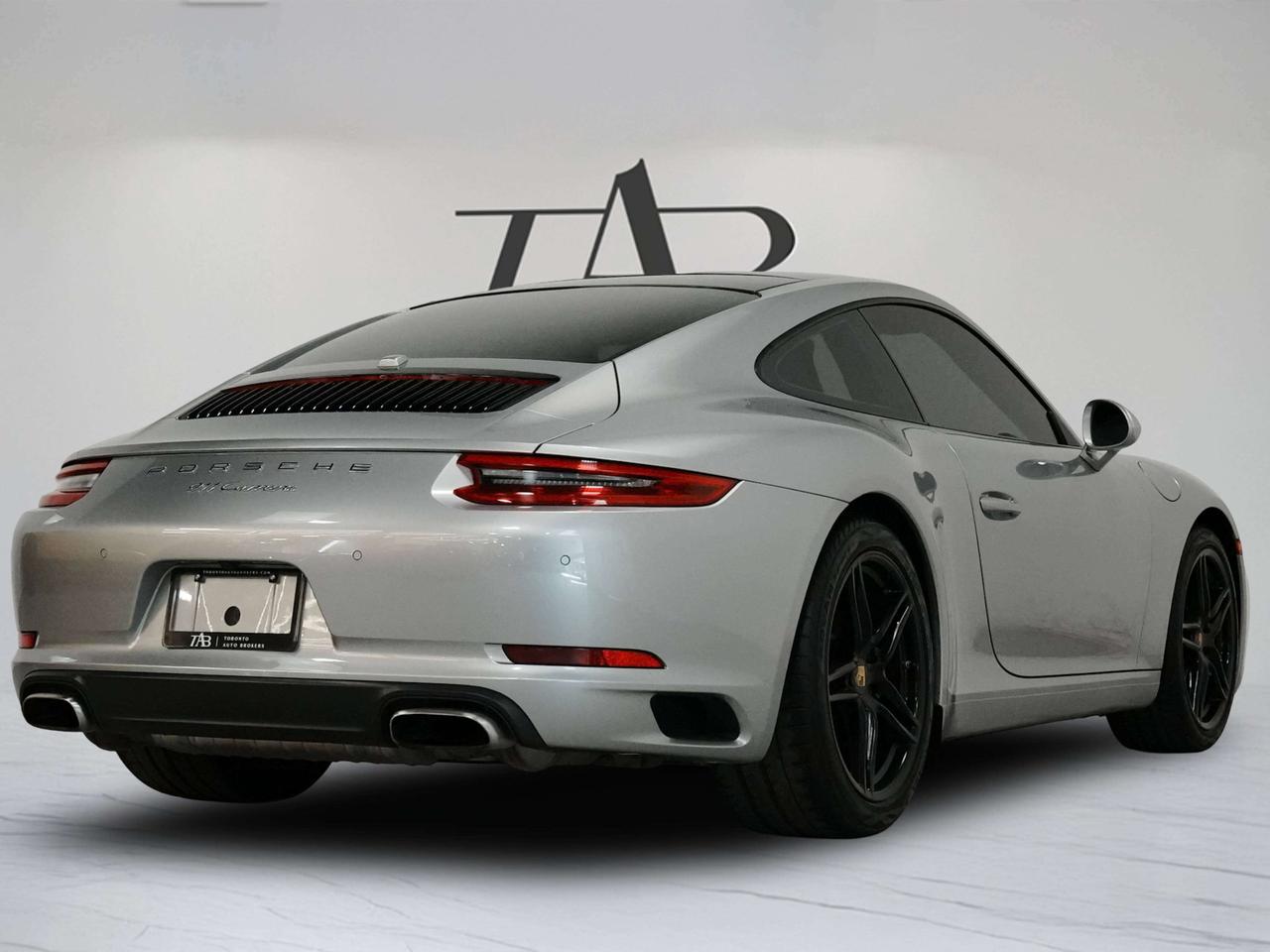 2019 Porsche 911 PREMIUM PKG | BOSE | SUNROOF Photo3
