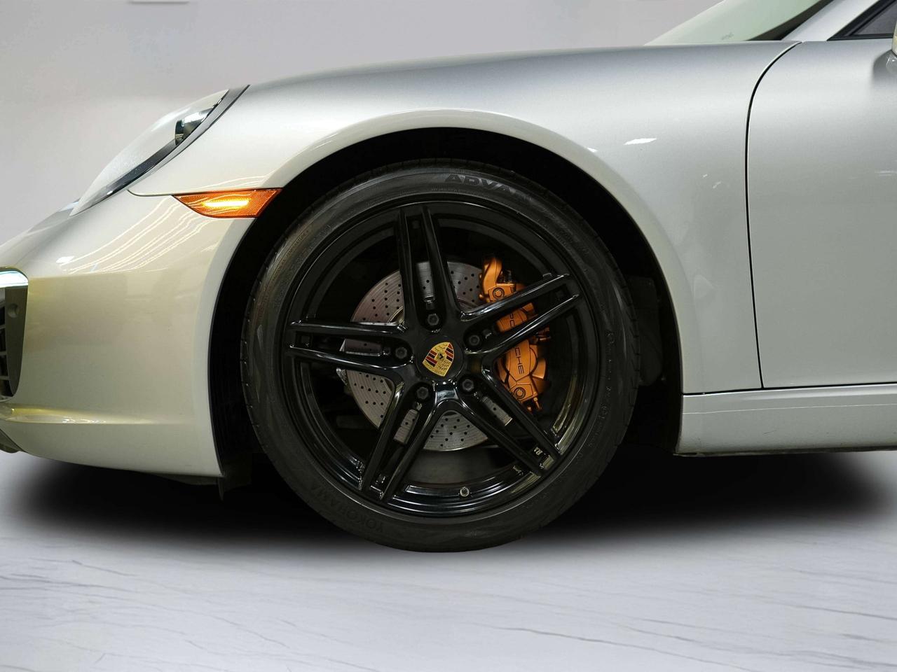 2019 Porsche 911 PREMIUM PKG | BOSE | SUNROOF Photo