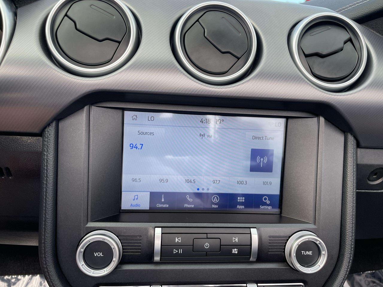 2019 Ford Mustang EcoBoost ONLY 52,000KMS!!  LEATHER, HTD.& VENTED SEATS, BK. CAM, ALLOYS Photo