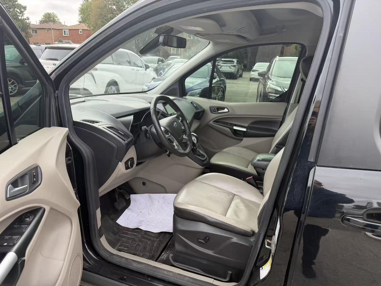 2018 Ford Transit Connect Titanium w/Dual Sliding Doors Photo
