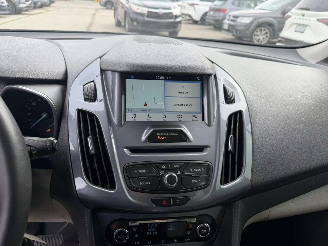 2018 Ford Transit Connect Titanium w/Dual Sliding Doors Photo