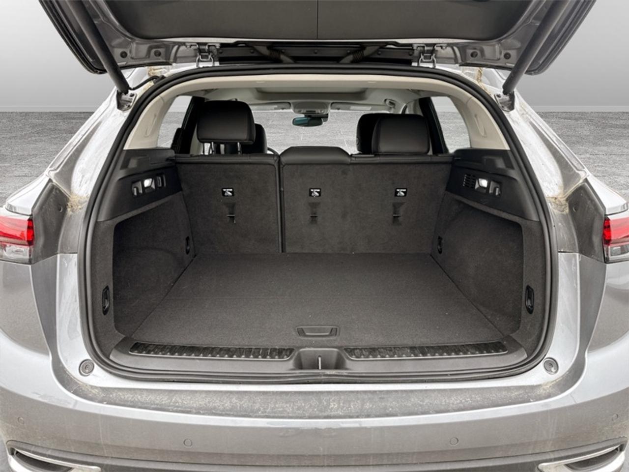 2021 Buick Envision Essence w/Tech Pkg I  - Low Mileage Photo