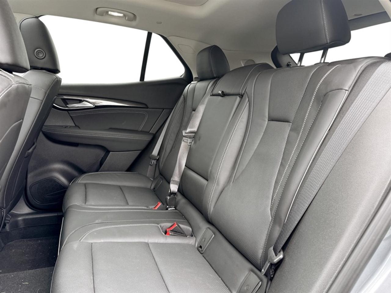 2021 Buick Envision Essence w/Tech Pkg I  - Low Mileage Photo