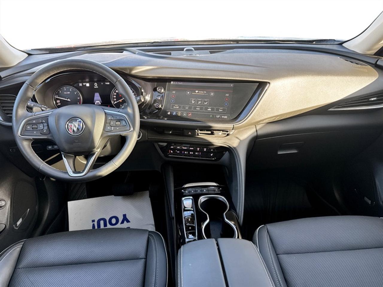2021 Buick Envision Essence w/Tech Pkg I  *VERY LOW KMS* Photo