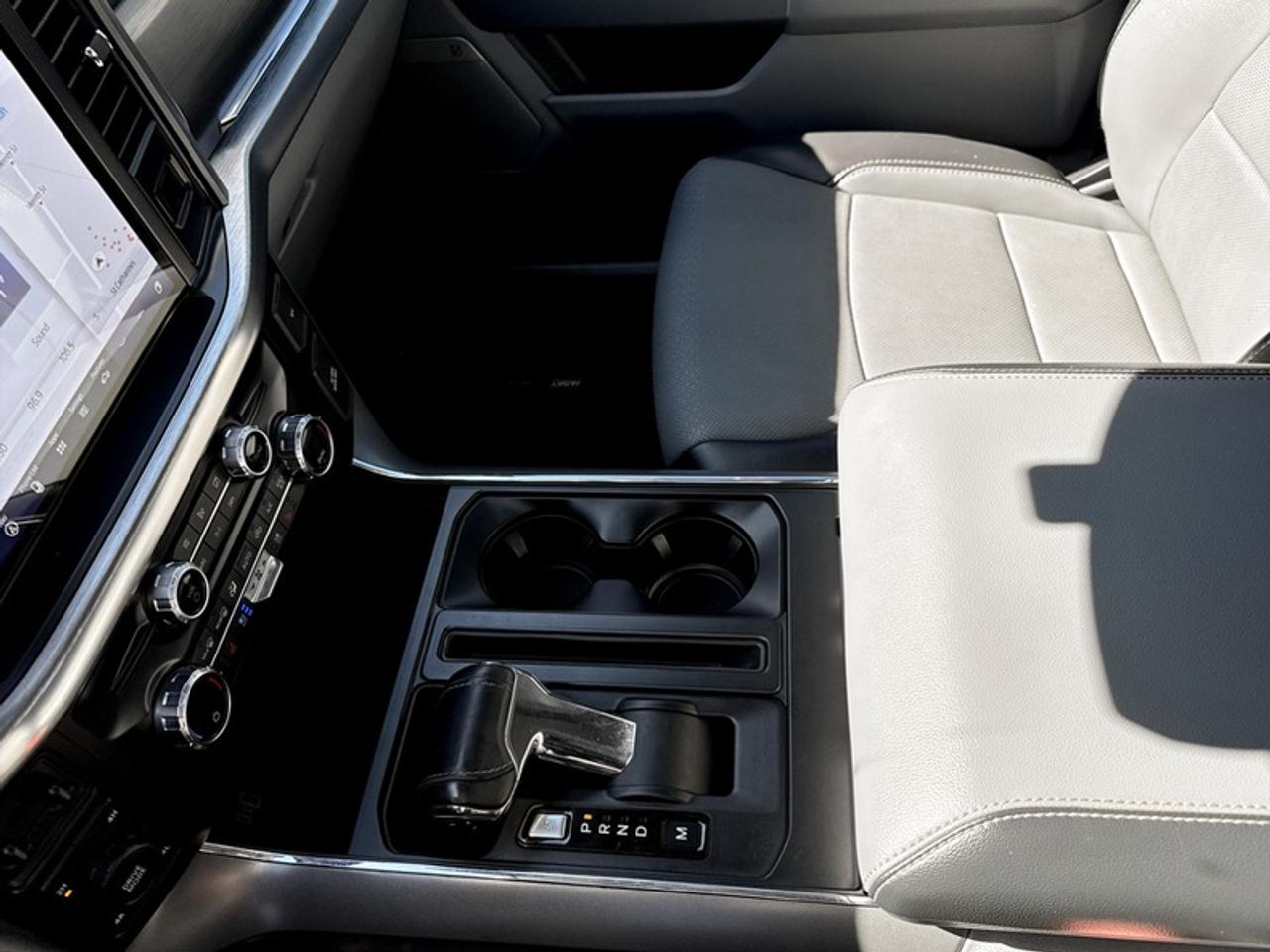 2021 Ford F-150 Lariat  **CLEAN CARFAX** Photo