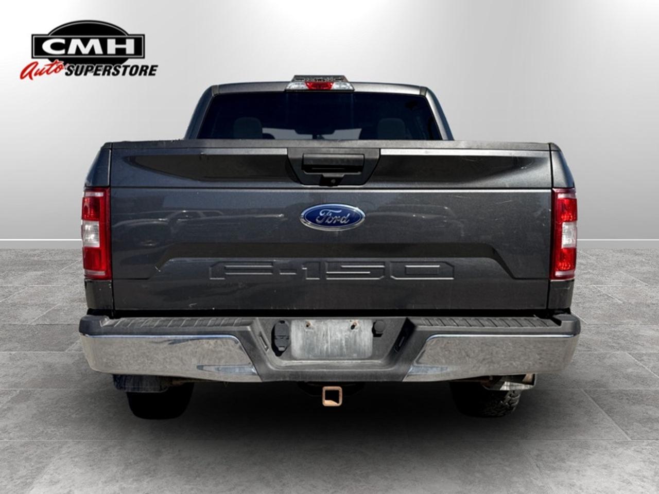 2019 Ford F-150 XLT w/Console  **CLEAN CARFAX** Photo4