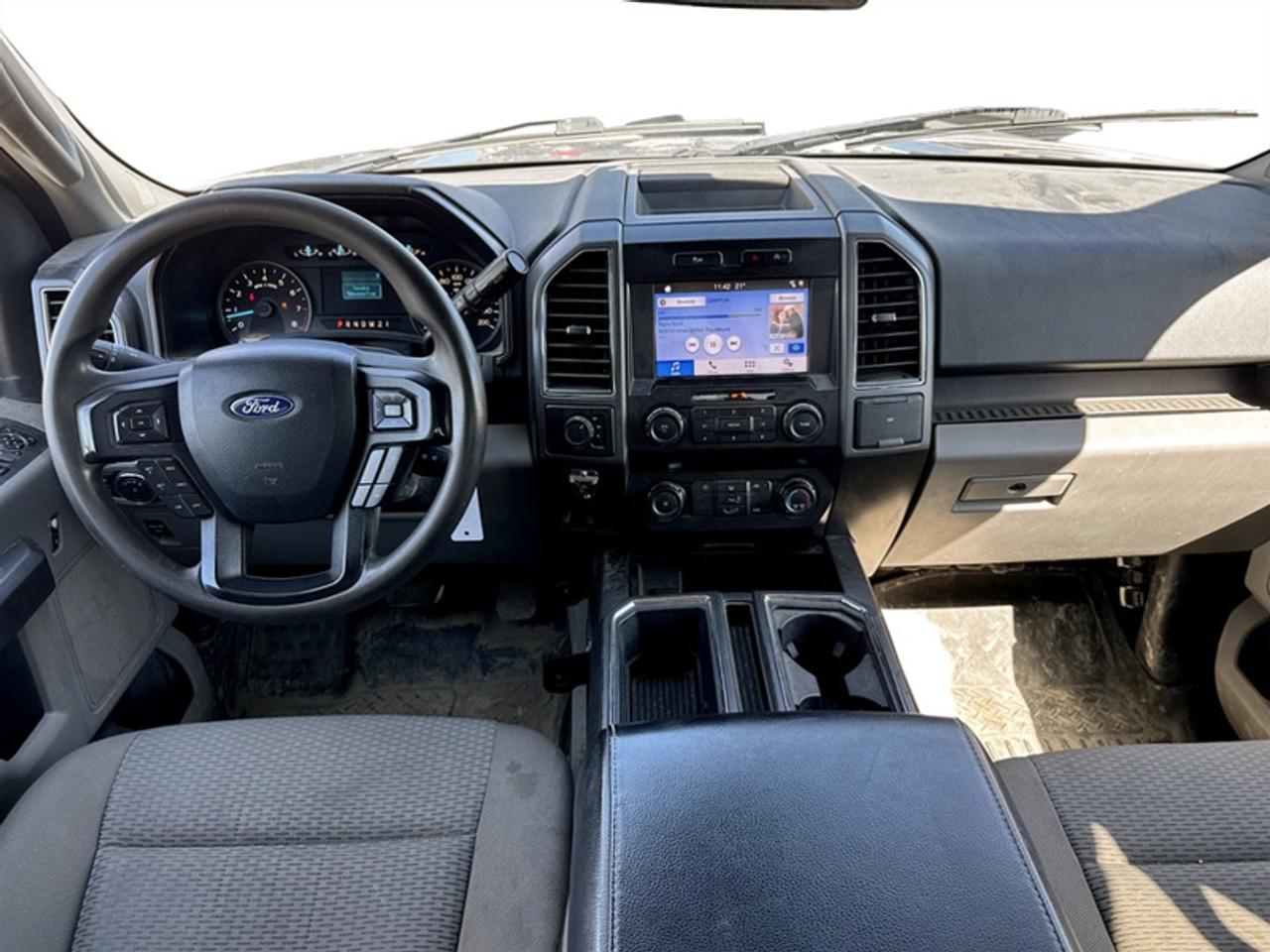 2019 Ford F-150 XLT w/Console  **CLEAN CARFAX** Photo