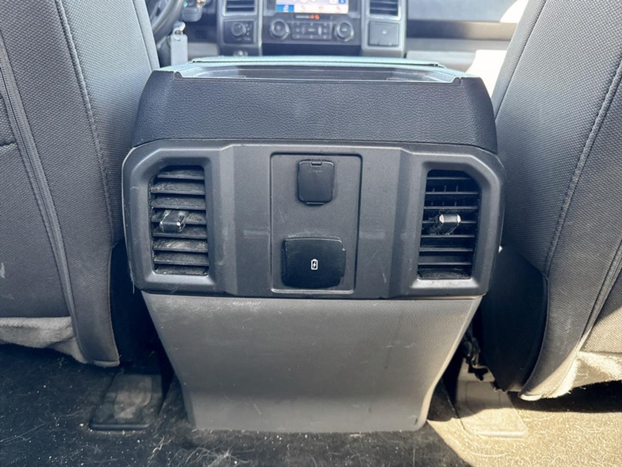 2019 Ford F-150 XLT w/Console  **CLEAN CARFAX** Photo