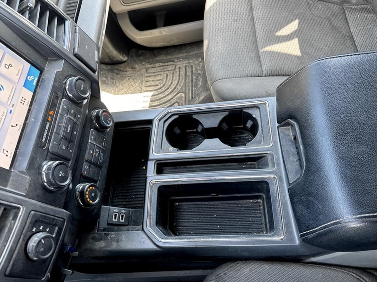 2019 Ford F-150 XLT w/Console Photo