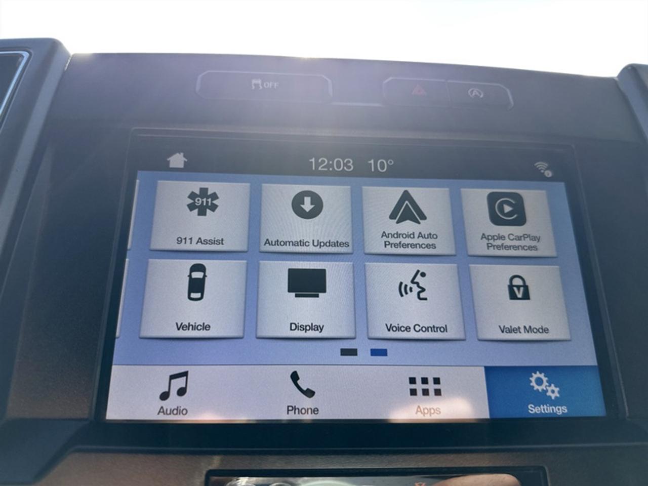 2019 Ford F-150 XLT w/Console  **CLEAN CARFAX** Photo