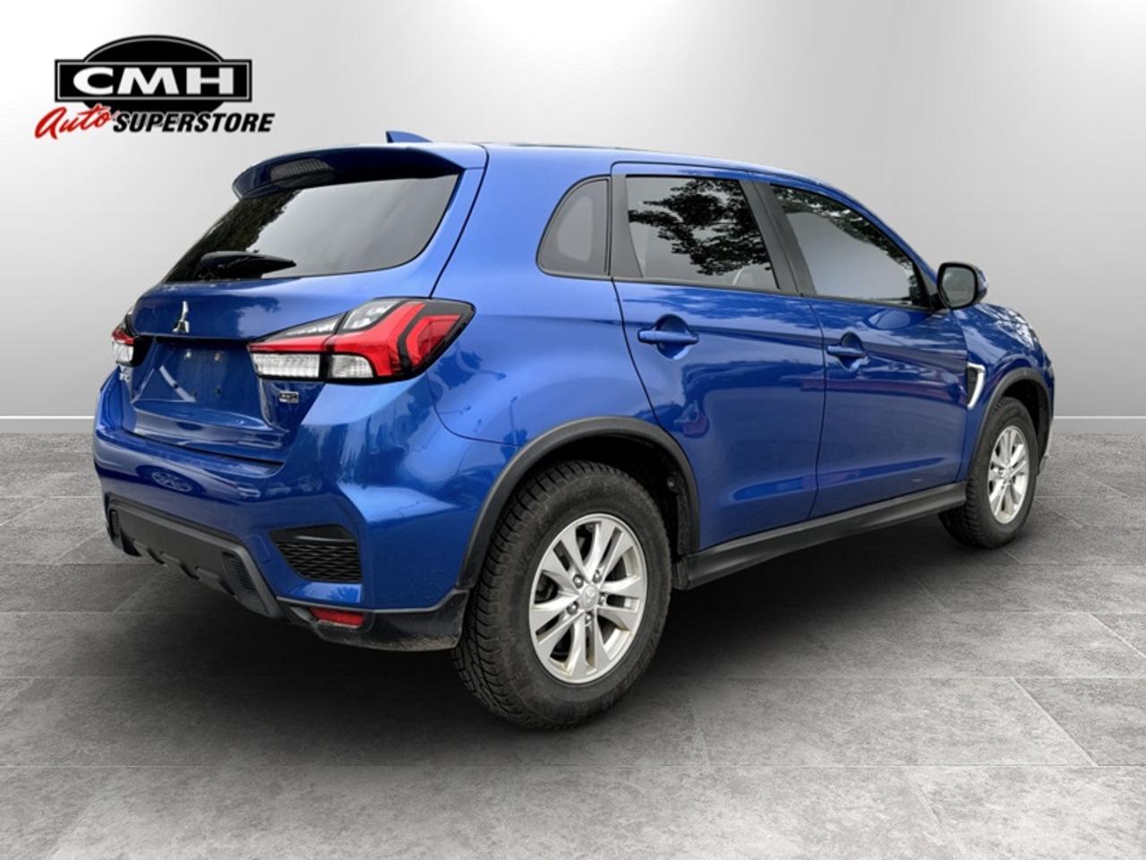 2024 Mitsubishi RVR SE AWC Photo