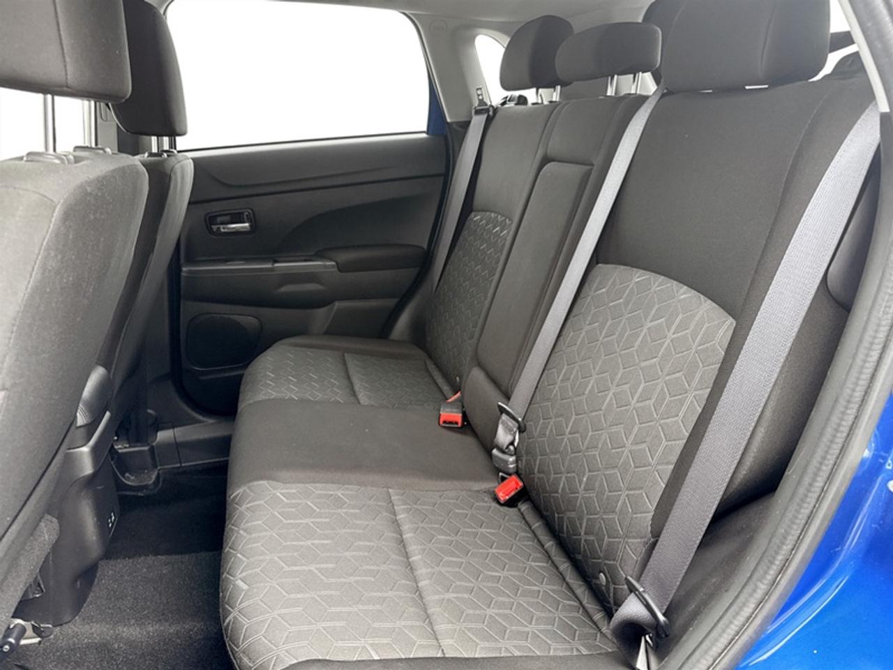 2024 Mitsubishi RVR SE AWC Photo