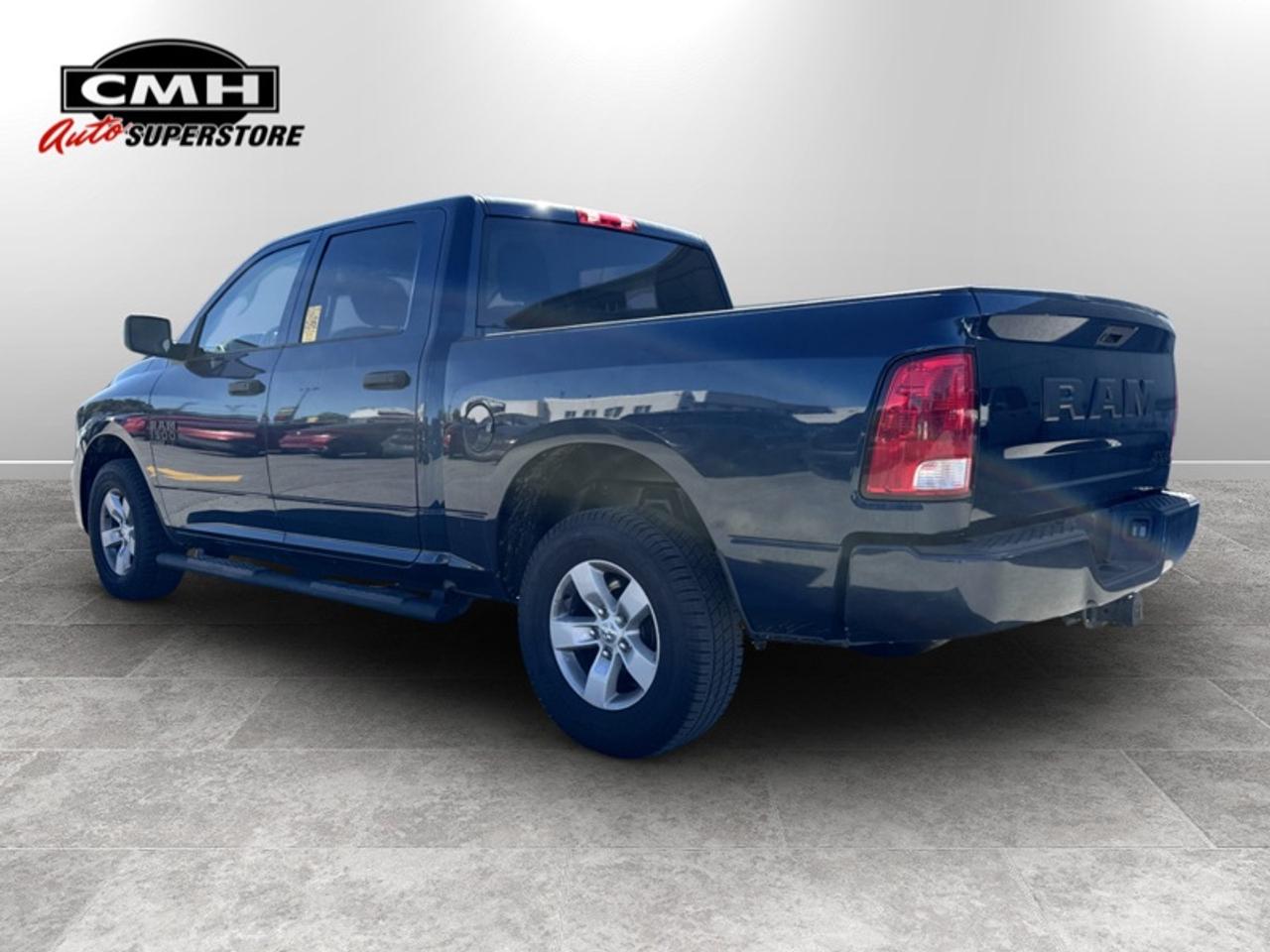 2021 RAM 1500 Classic EXPRESS NIGHT EDITION Photo