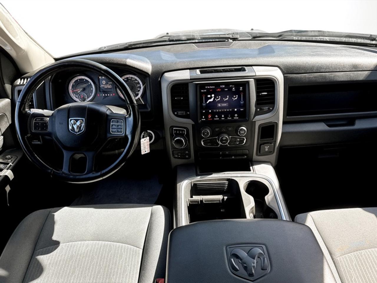 2021 RAM 1500 Classic EXPRESS NIGHT EDITION Photo