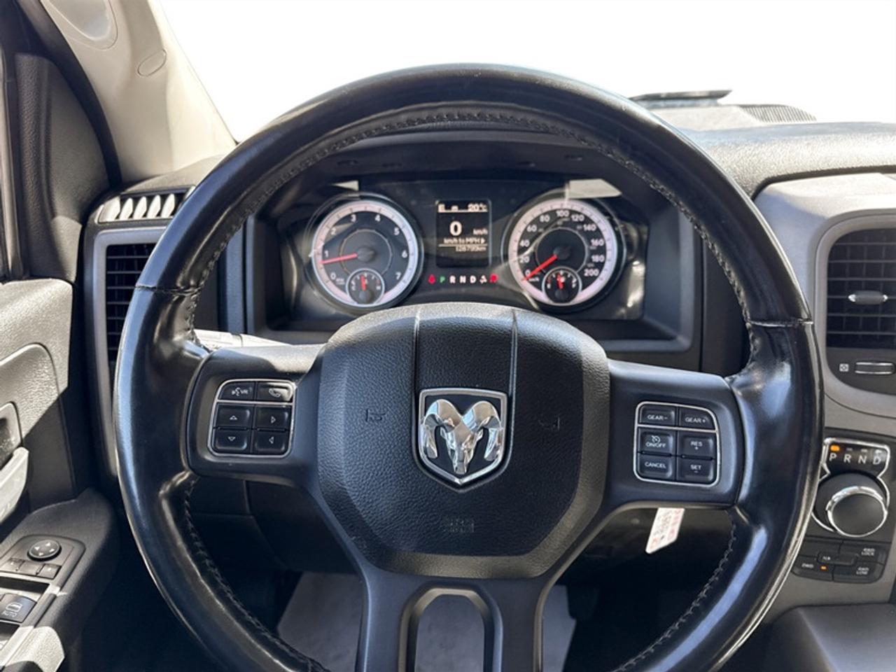 2021 RAM 1500 Classic EXPRESS NIGHT EDITION Photo