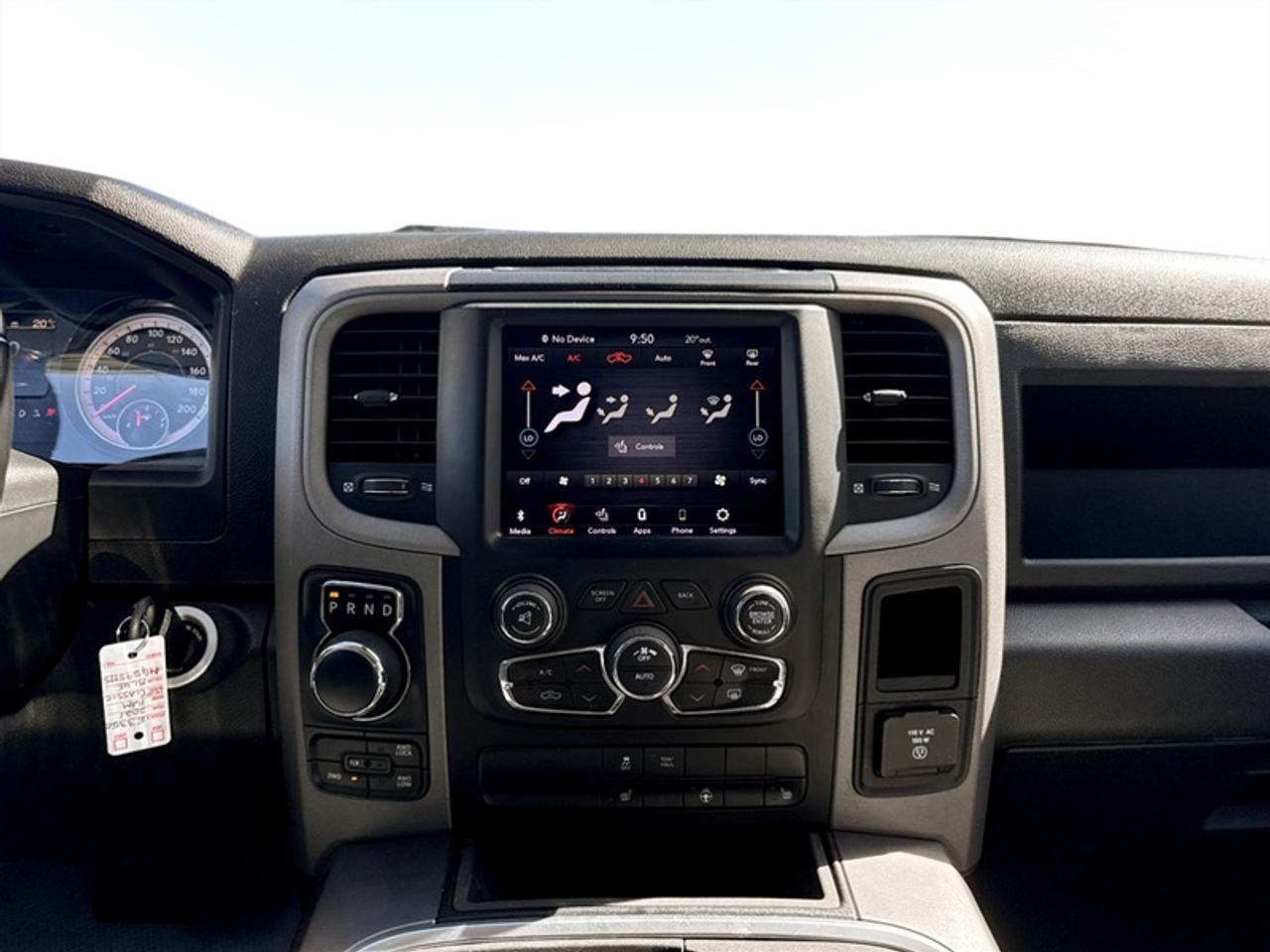 2021 RAM 1500 Classic EXPRESS NIGHT EDITION Photo