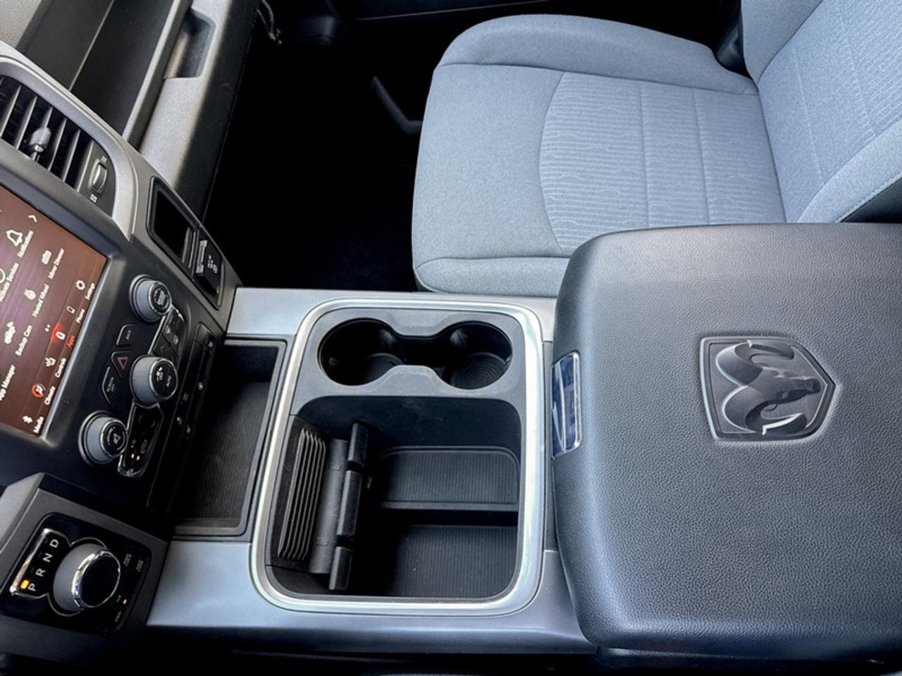 2021 RAM 1500 Classic EXPRESS NIGHT EDITION Photo
