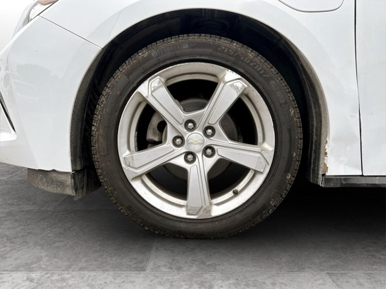 2019 Chevrolet Volt LT Photo