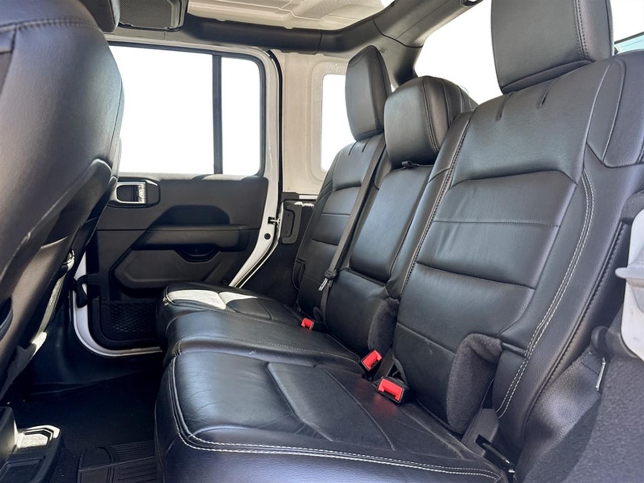 2021 Jeep Wrangler Sahara Photo