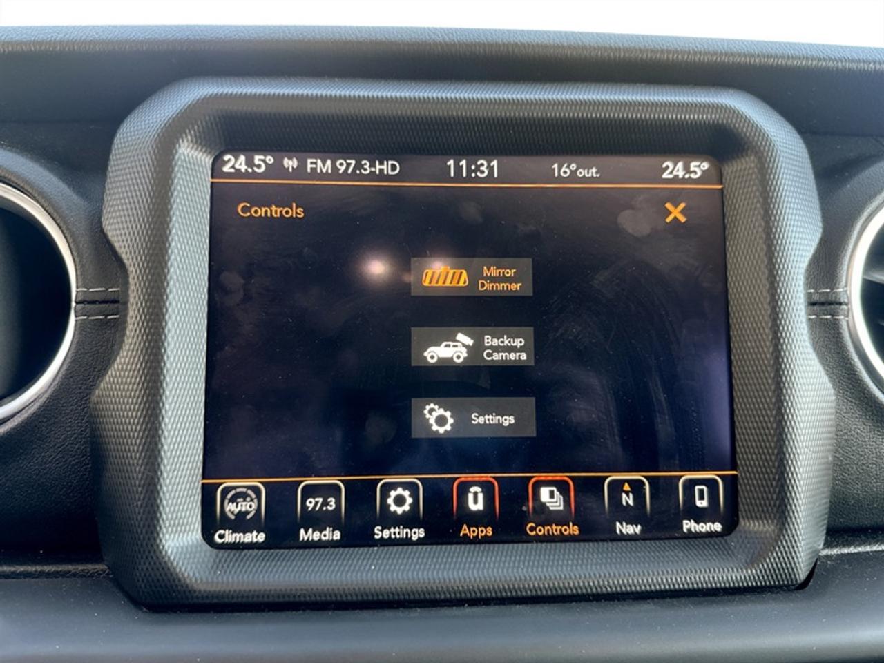 2021 Jeep Wrangler Sahara Photo